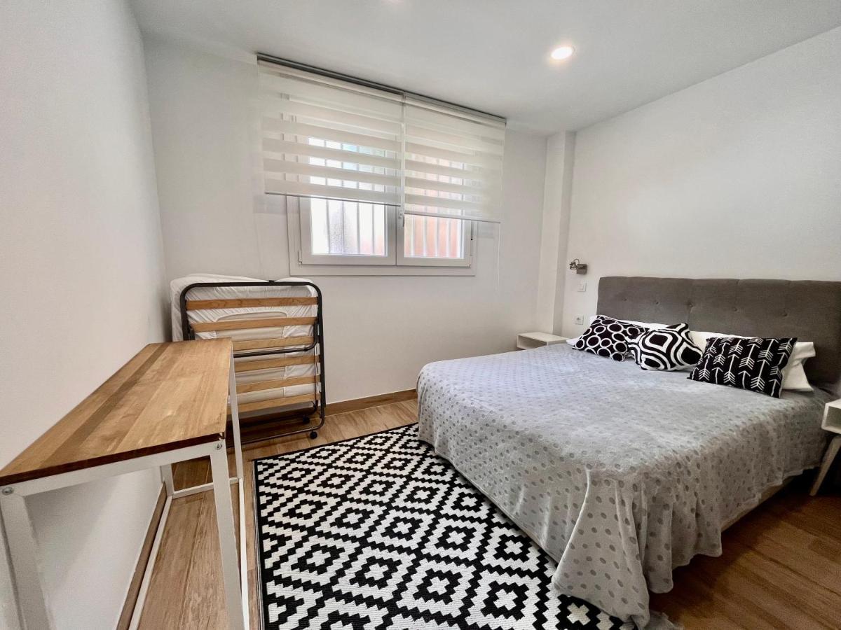 Maximilian 3 Apartment มาดริด ภายนอก รูปภาพ